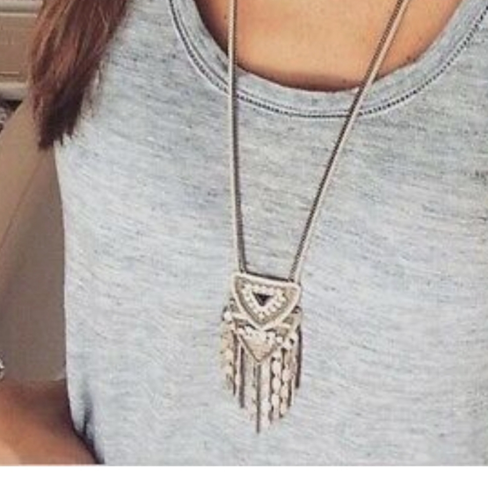 Stella & Dot Chiara Necklace        Leather Backed Pendant w/Neutral Sparkle - Picture 2 of 12